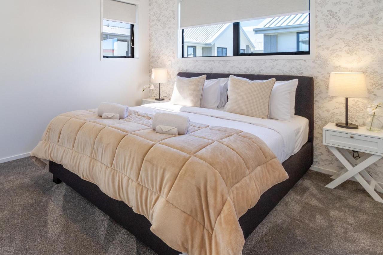 Beachside Bliss: 1 Bed 1 Bath Christchurch Exterior photo